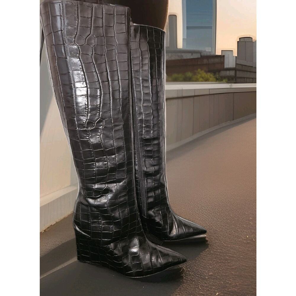 SCHUTZ Asya Up Wedge Pointed Toe Knee High Boot Black Sz 7.5B EUC